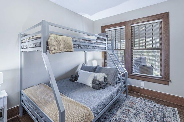 4139 Bonny Oaks Drive, Chattanooga, TN 37406