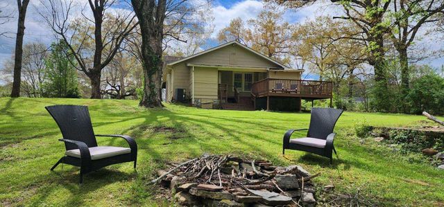 4139 Bonny Oaks Drive, Chattanooga, TN 37406