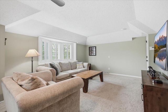 13375 Havelock Trail, Apple Valley, MN 55124