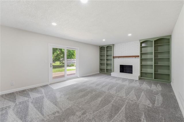 14606 LaQuinta Drive, Grandview, MO 64030