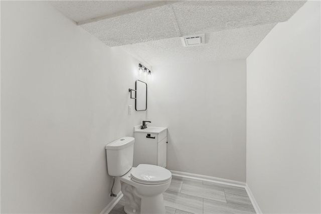 14606 LaQuinta Drive, Grandview, MO 64030