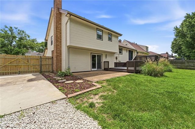 14606 LaQuinta Drive, Grandview, MO 64030