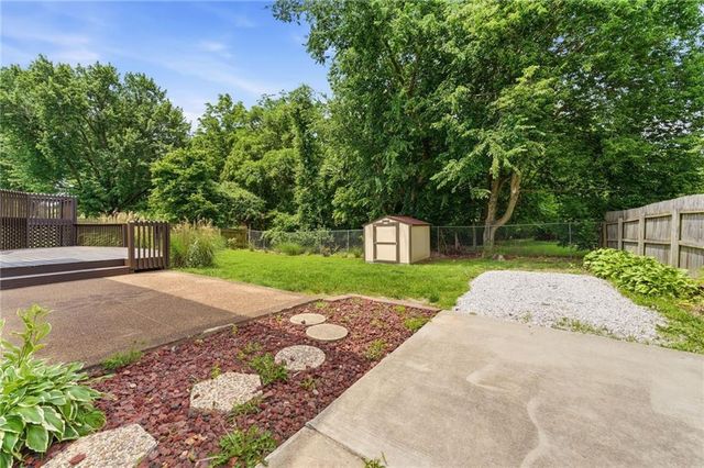 14606 LaQuinta Drive, Grandview, MO 64030
