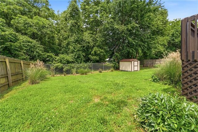 14606 LaQuinta Drive, Grandview, MO 64030