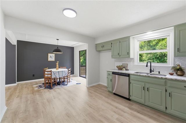 14606 LaQuinta Drive, Grandview, MO 64030