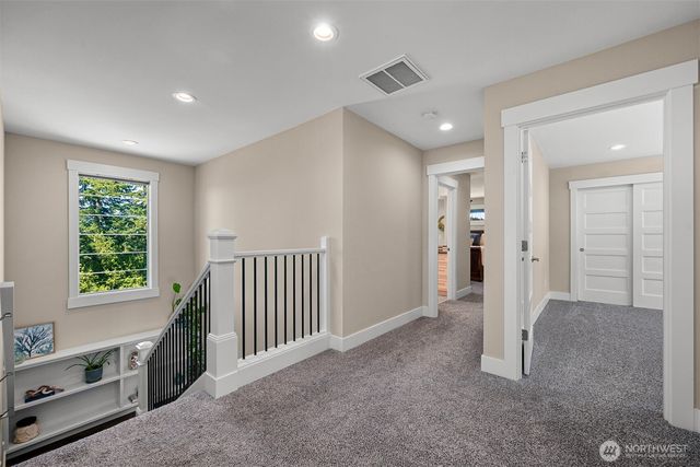 1221 34th Street, Bellingham, WA 98229