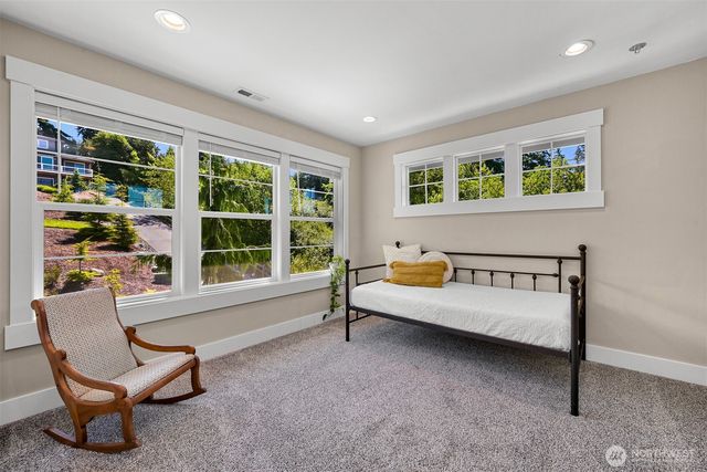 1221 34th Street, Bellingham, WA 98229