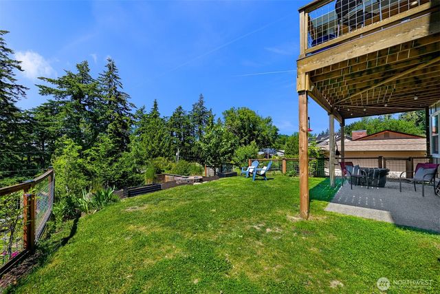 1221 34th Street, Bellingham, WA 98229
