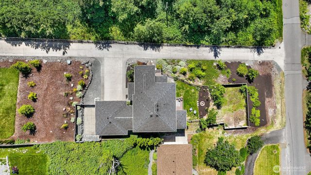 1221 34th Street, Bellingham, WA 98229
