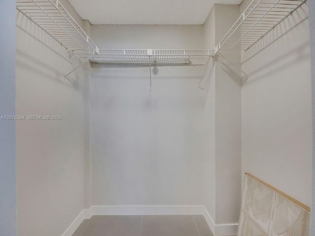 108 Royal Park Drive 3G, Oakland Park, FL 33309