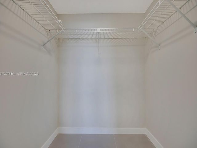108 Royal Park Drive 3G, Oakland Park, FL 33309