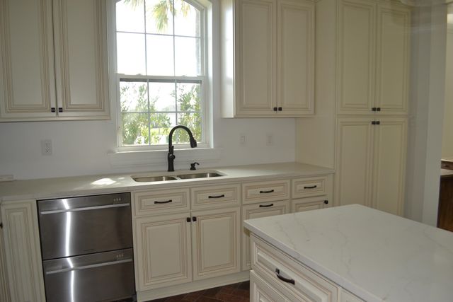 363 Providence Avenue, Cut Off, LA 70345