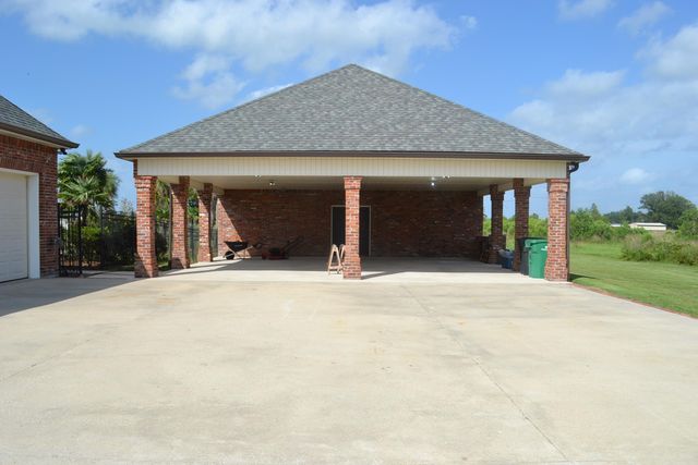 363 Providence Avenue, Cut Off, LA 70345