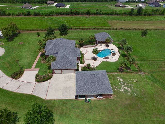 363 Providence Avenue, Cut Off, LA 70345