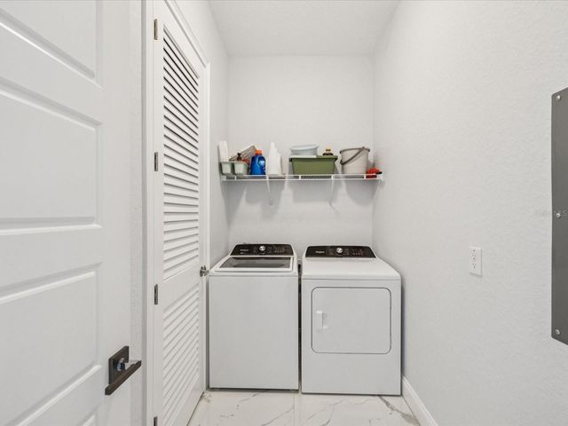 5621 EGRETS PLACE, New Port Richey, FL 34652