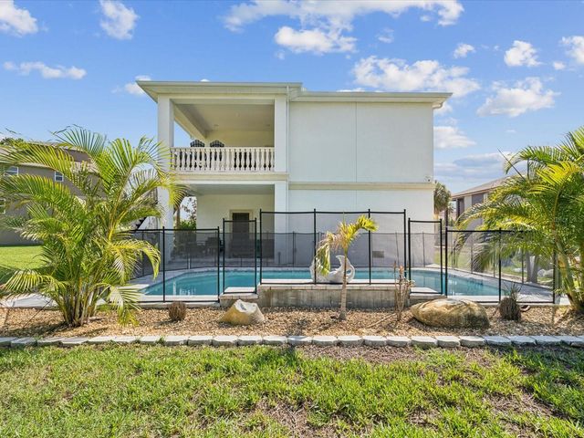 5621 EGRETS PLACE, New Port Richey, FL 34652