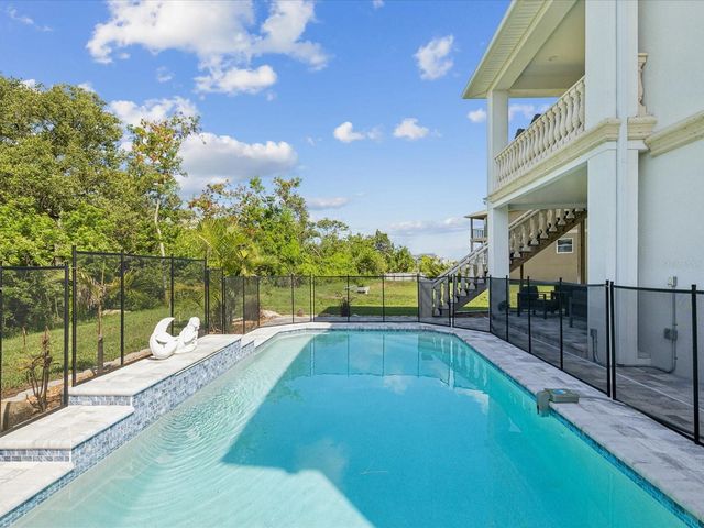 5621 EGRETS PLACE, New Port Richey, FL 34652