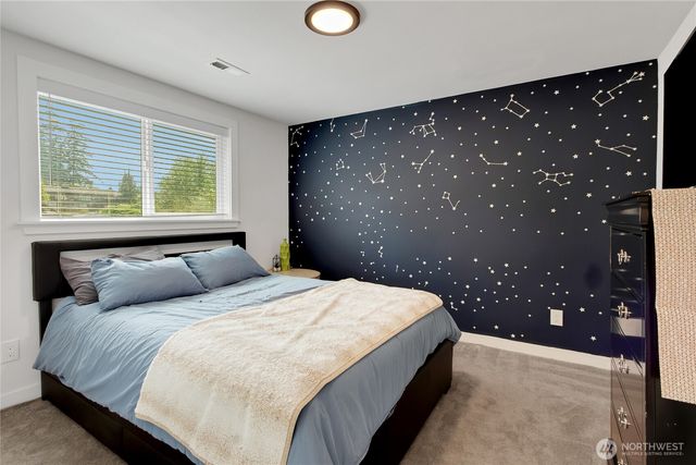 9817 66th Avenue E, Puyallup, WA 98373