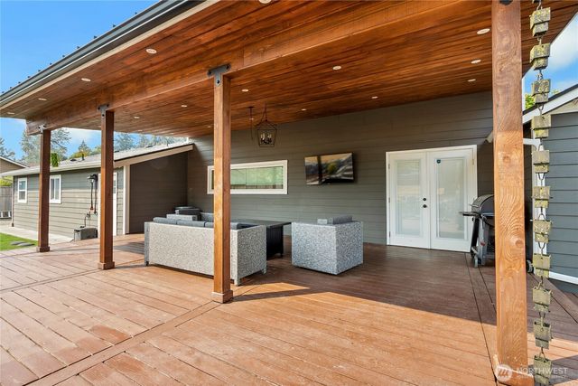 9817 66th Avenue E, Puyallup, WA 98373