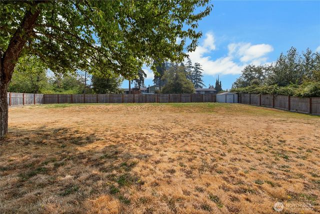9817 66th Avenue E, Puyallup, WA 98373