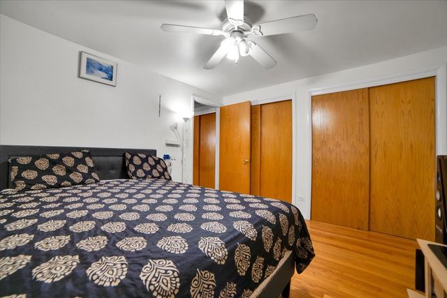 2257 Des Plaines Avenue 1NE, North Riverside, IL 60546