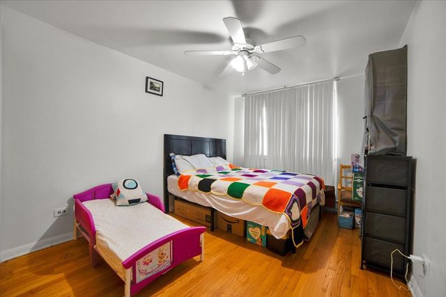 2257 Des Plaines Avenue 1NE, North Riverside, IL 60546