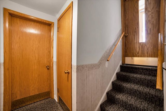 2257 Des Plaines Avenue 1NE, North Riverside, IL 60546
