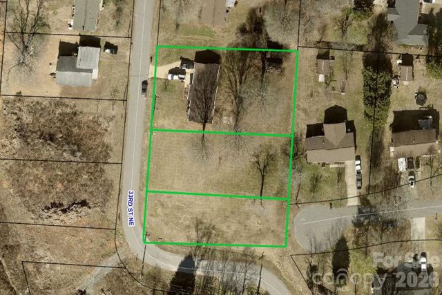 1802 33rd Street NE, Hickory, NC 28601