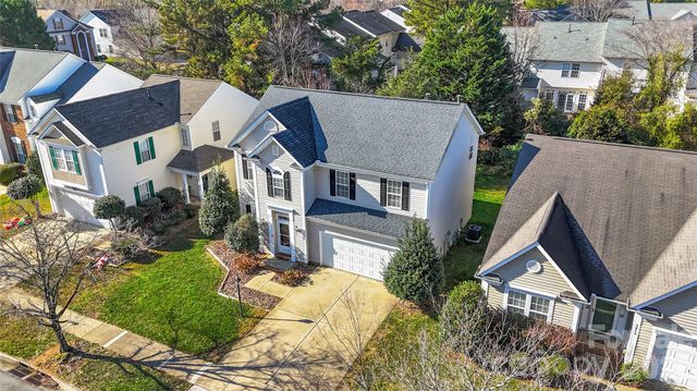 5815 Waverly Lynn Lane, Charlotte, NC 28269