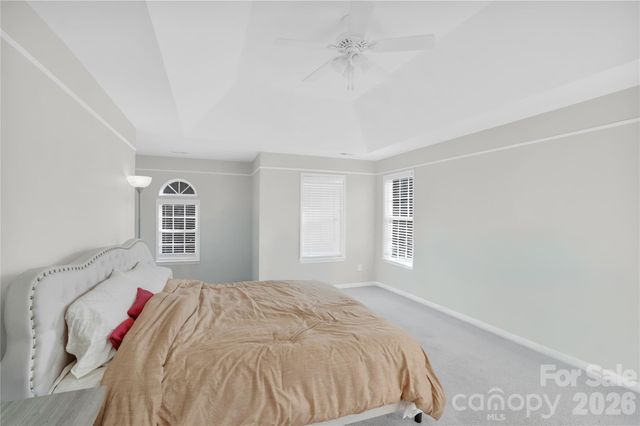 5815 Waverly Lynn Lane, Charlotte, NC 28269