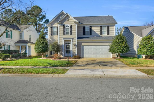 5815 Waverly Lynn Lane, Charlotte, NC 28269