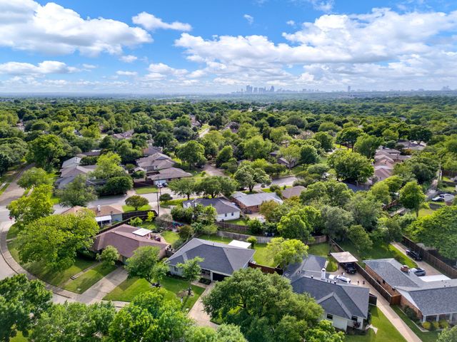 8521 Sweetwater Drive, Dallas, TX 75228