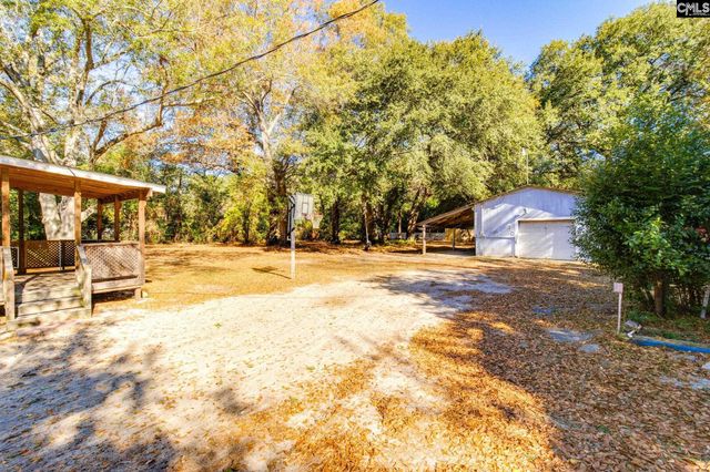 1130 Floyd Dr, Sumter, SC 29154