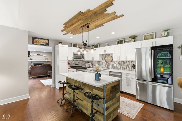 46 Ridgeway Drive, Brownsburg, IN 46112