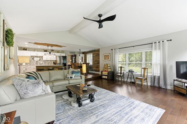 46 Ridgeway Drive, Brownsburg, IN 46112