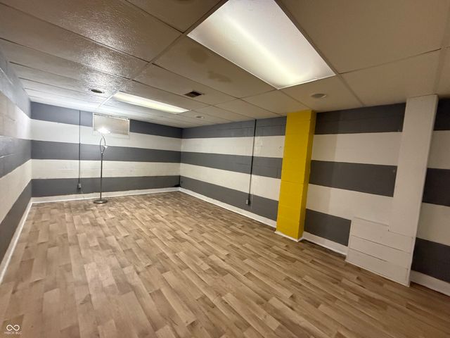 8101 Hi Vu Drive, Indianapolis, IN 46227