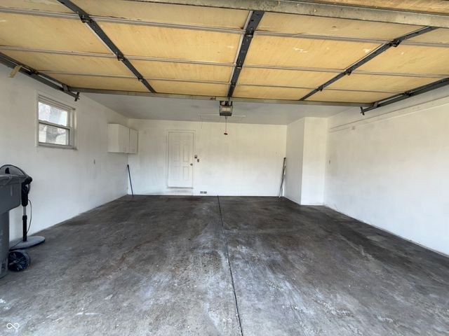 8101 Hi Vu Drive, Indianapolis, IN 46227