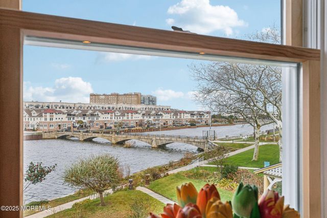 60 Lake Avenue, Ocean Grove, NJ 07756