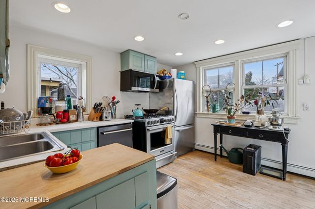 60 Lake Avenue, Ocean Grove, NJ 07756