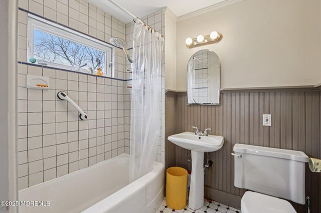 60 Lake Avenue, Ocean Grove, NJ 07756