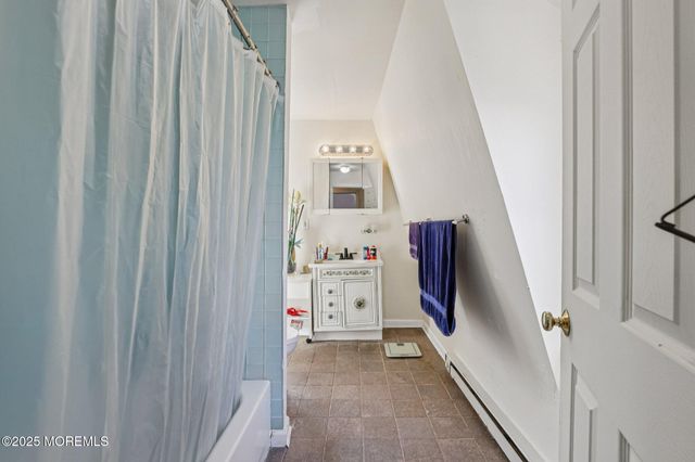 60 Lake Avenue, Ocean Grove, NJ 07756