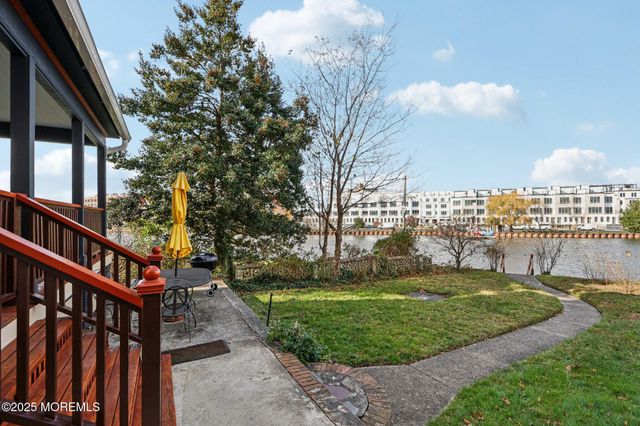 60 Lake Avenue, Ocean Grove, NJ 07756