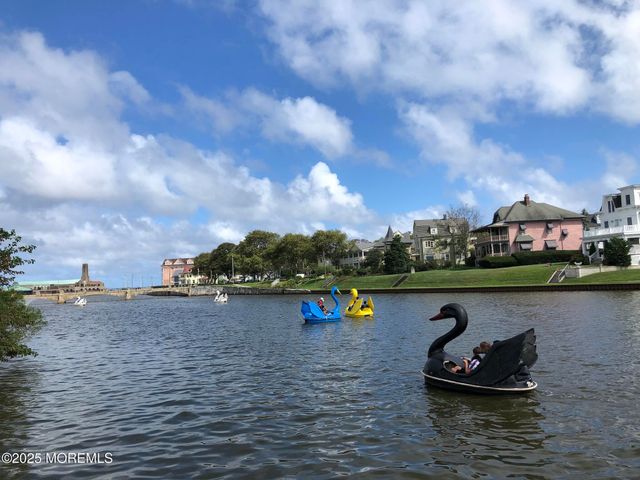 60 Lake Avenue, Ocean Grove, NJ 07756