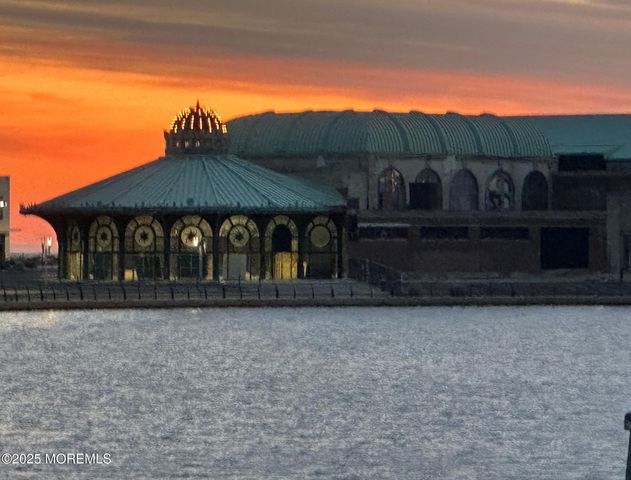 60 Lake Avenue, Ocean Grove, NJ 07756