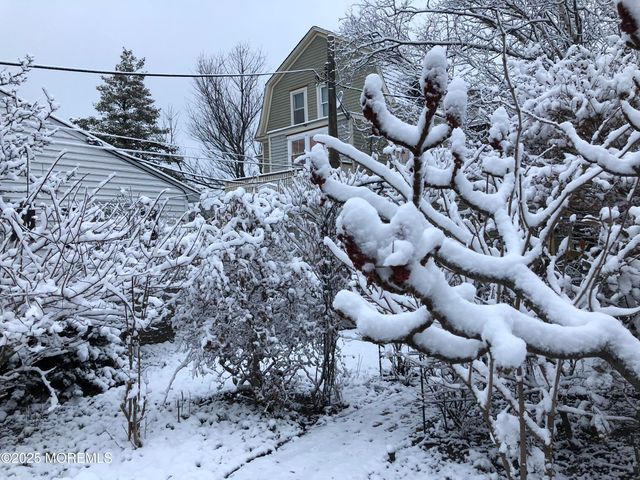 60 Lake Avenue, Ocean Grove, NJ 07756