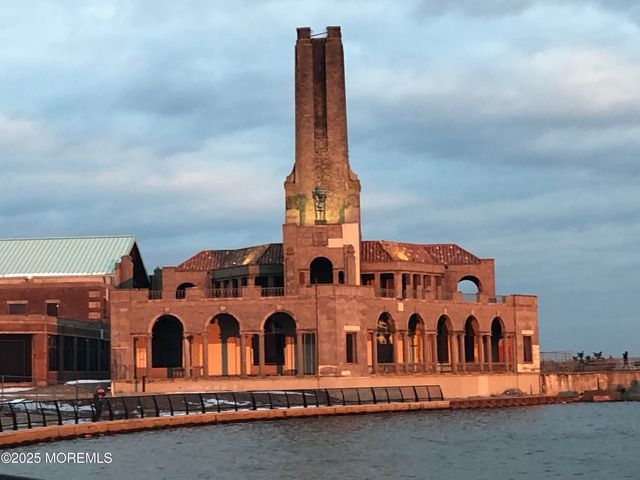 60 Lake Avenue, Ocean Grove, NJ 07756