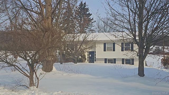 62 S Parliman Road, Lagrangeville, NY 12540