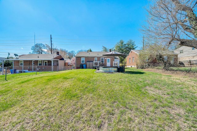 2705 Forest Hill AVE, Roanoke, VA 24012