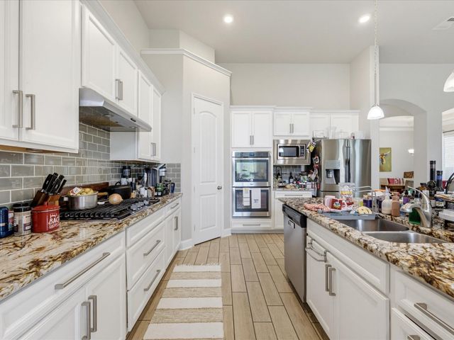 15739 Ponderosa Bend Drive, Cypress, TX 77429