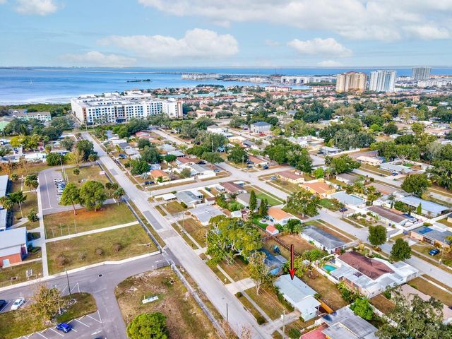 4707 W MONTGOMERY AVENUE, Tampa, FL 33616